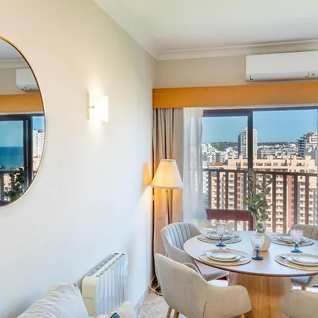 Azul Ocean View Daire
