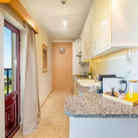 Azul Ocean View Apartment